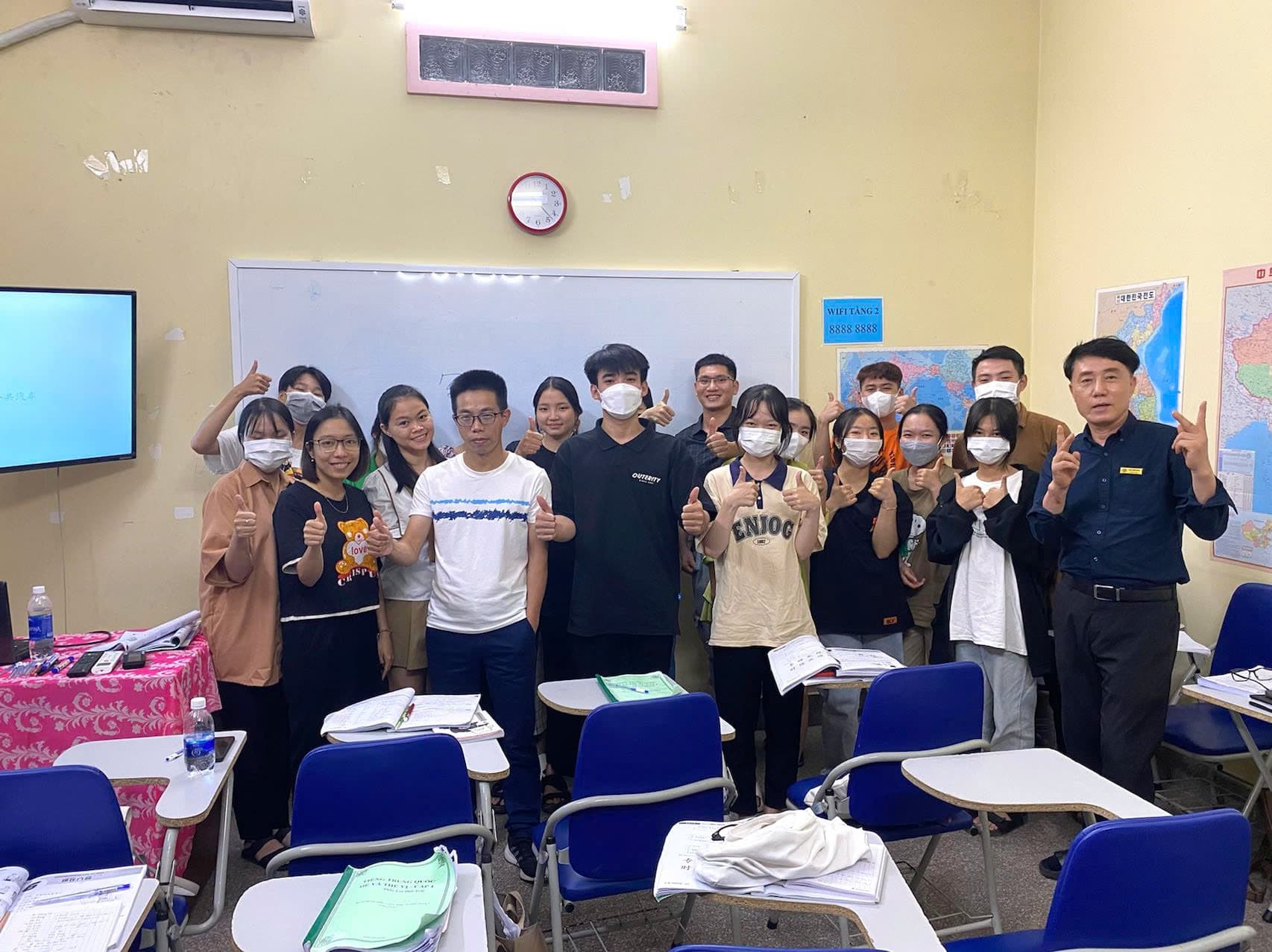 Những Thay Đổi Giữa HSK 2.0 Và HSK 3.0: Bảng So Sánh Chi Tiết & Yêu Cầu Năng Lực 9 Cấp Độ